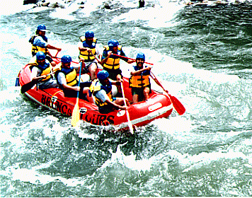 rafting 2.gif (66840 bytes)